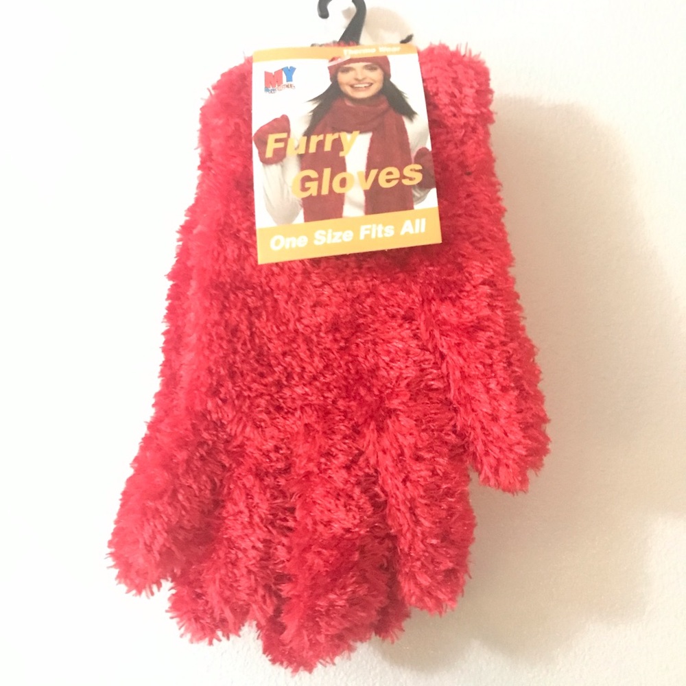 Furry/Fluffy winter gloves